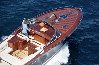 Bentley on Water: 4 Reasons to Buy a J Craft Torpedo