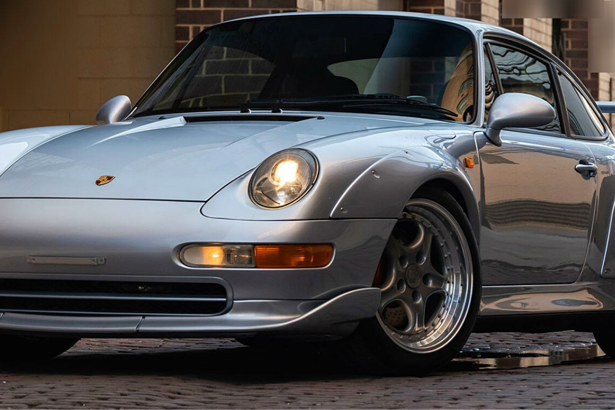 The best old Porsche 911 models: Porsche 933 GT2 1995