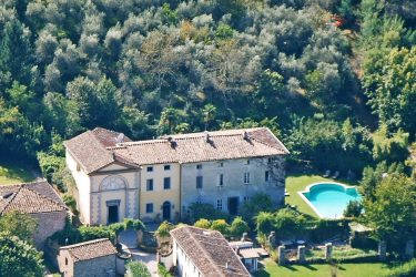 Top 7 Medieval Towns in Tuscany to Live for Expats