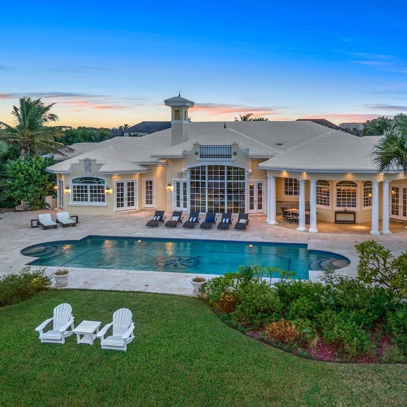 Golf and golf courses at Atlantis, Bahamas: Home with the view over one the best golf courses in the Bahamas, Ocean Club Estates, $5,995,000.