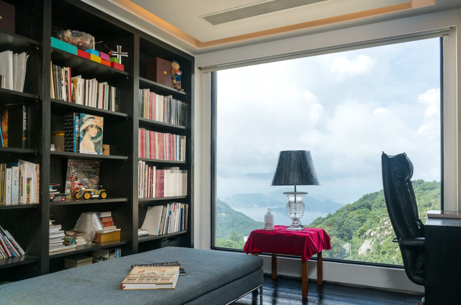 Hong Kong Most exsclusive neighborhoods [Wealthy Areas Guide]