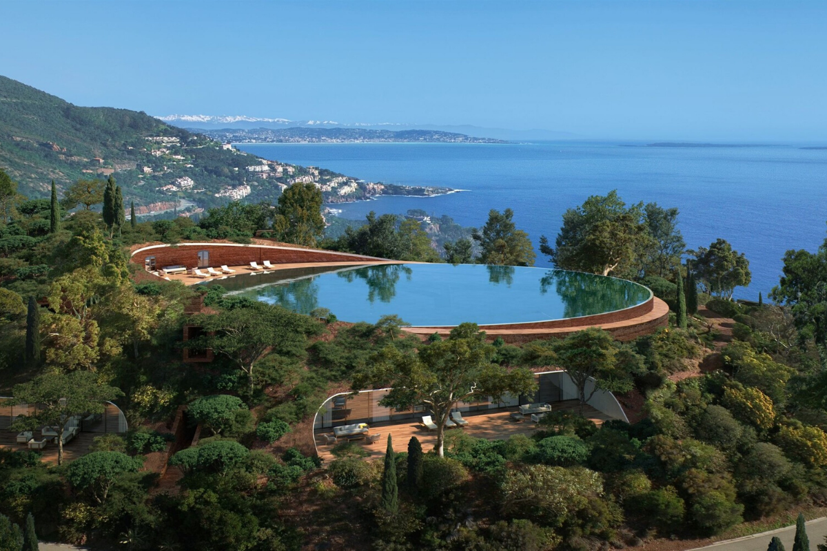 The 30 best houses with infinity-edge plunge pools and panoramic views