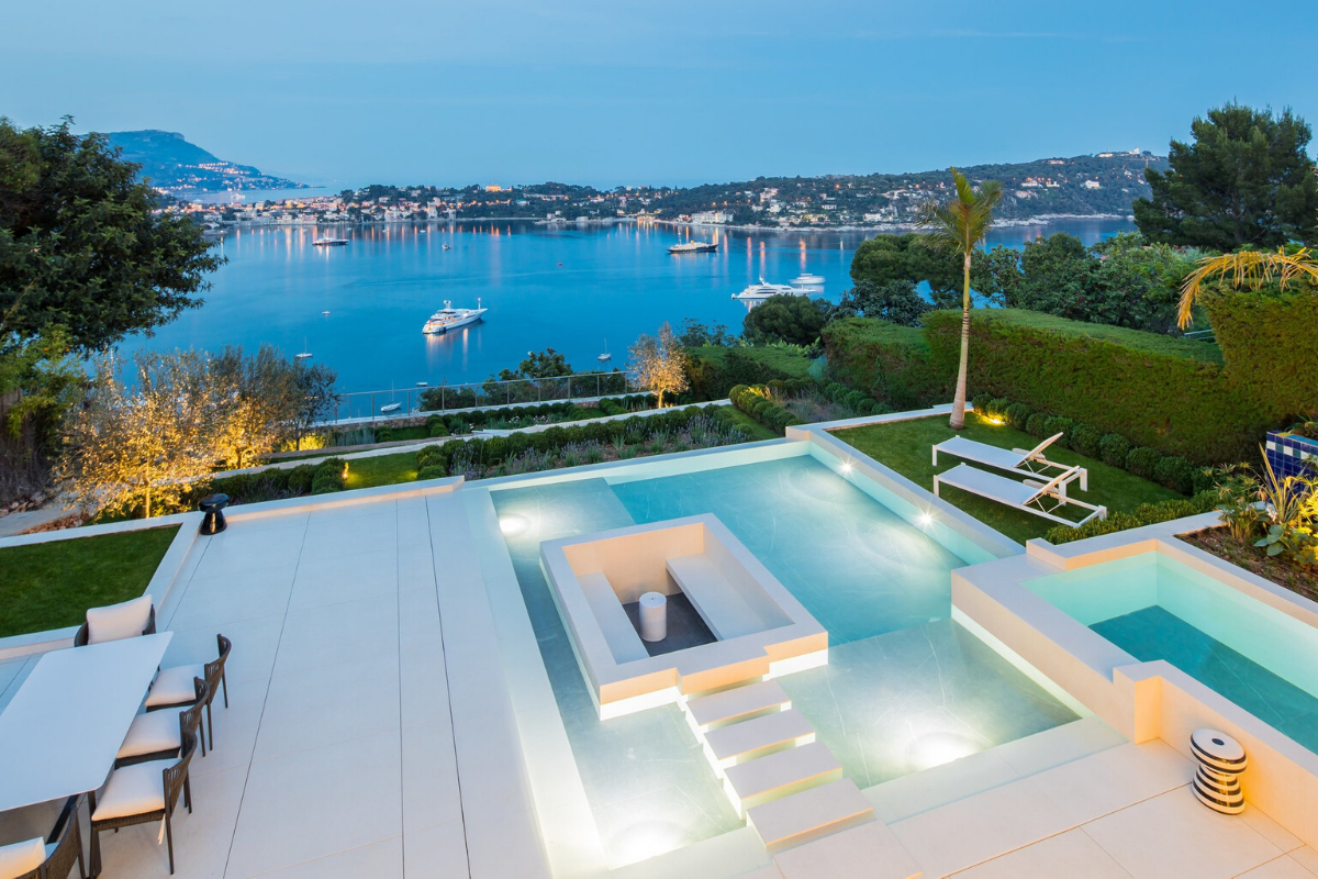The 30 best houses with infinity-edge plunge pools and panoramic views