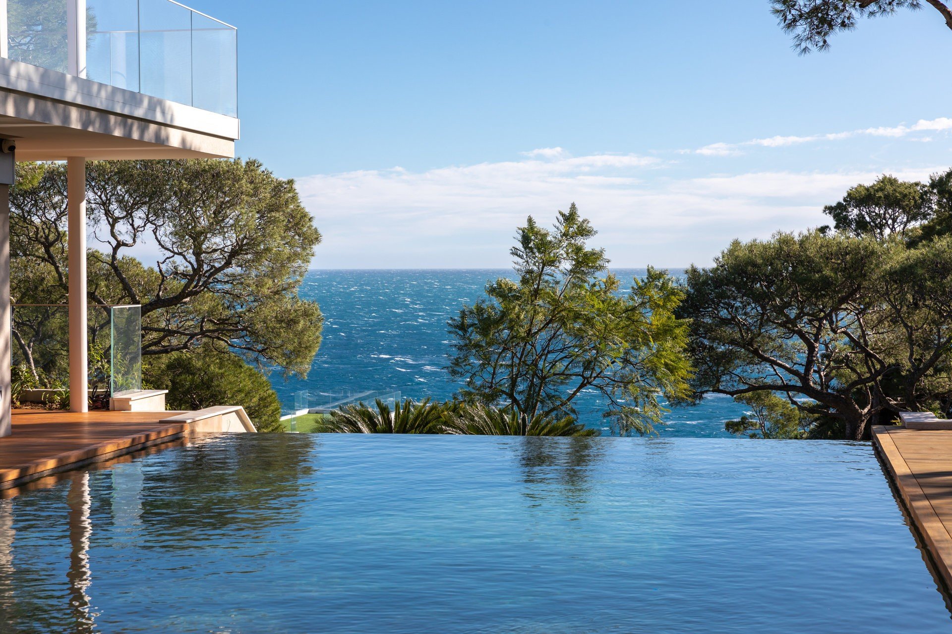 The 30 best houses with infinity-edge plunge pools and panoramic views