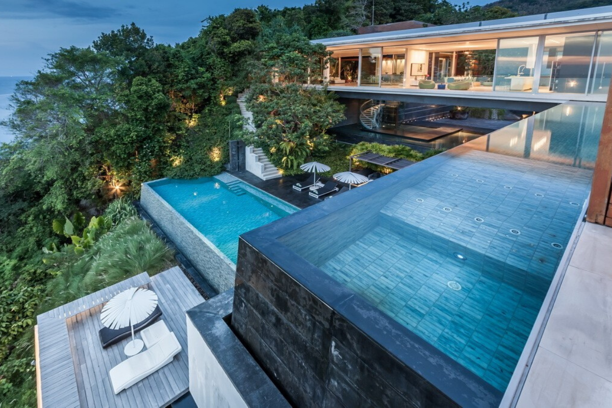 Discover the 30 best houses with infinityedge plunge pools