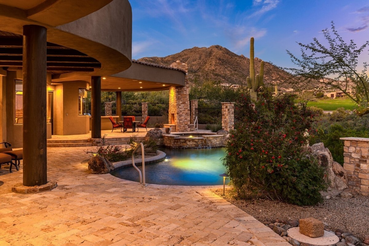 Luxury real estate companies: luxury home in Arizona, US, plus, Youtube video