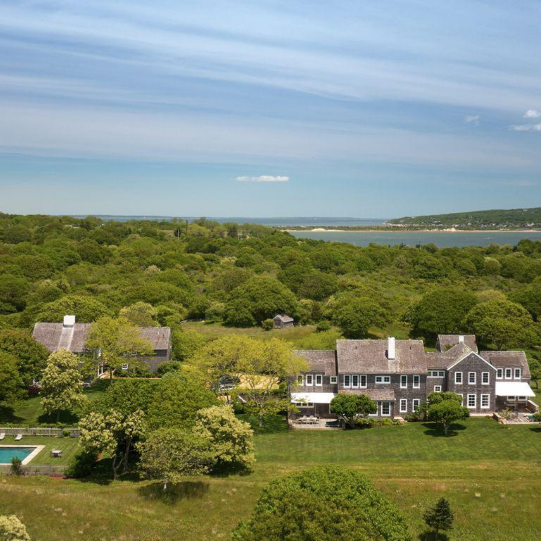 Jackie Kennedy Martha's Vineyard House. Other homes of Jacqueline (Jackie) Kennedy: Kennedy's former childhood home in East Hampton, and a jackie kennedy’s house in NYC