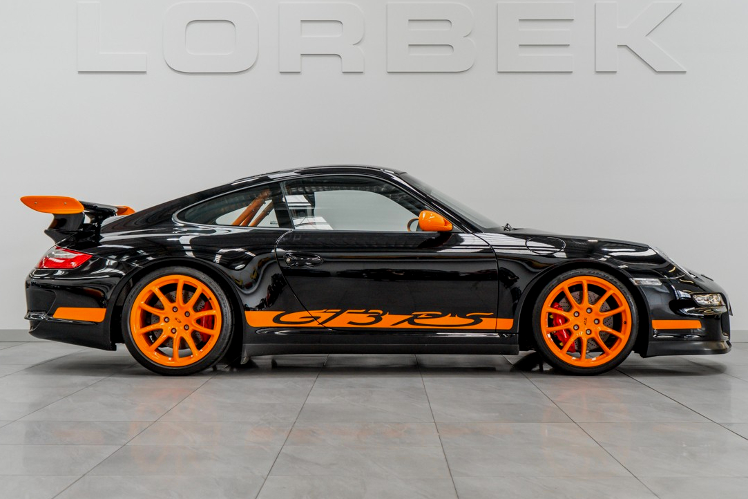 How fast is the 2007 Porsche 911 GT3 RS rwd, approx. US$276,863.