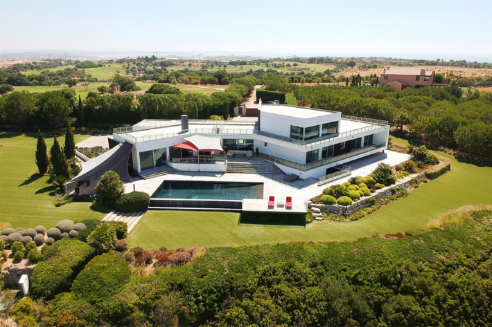 An opportunity for property investment in Portugal: house in Lagos