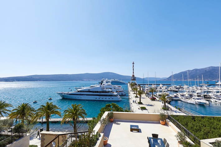 Apartment in Tivat, Montenegro: property investment opportunity