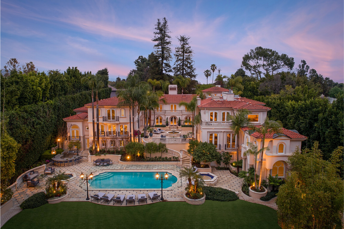 One of the biggest and most expensive houses in the world for sale in Bel Air, California. Ranking: 20