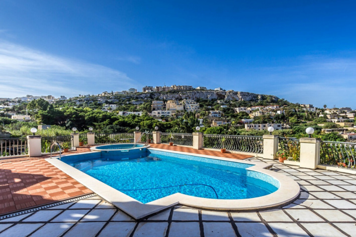 House in Mellieha, Malta: real estate investment opportunity