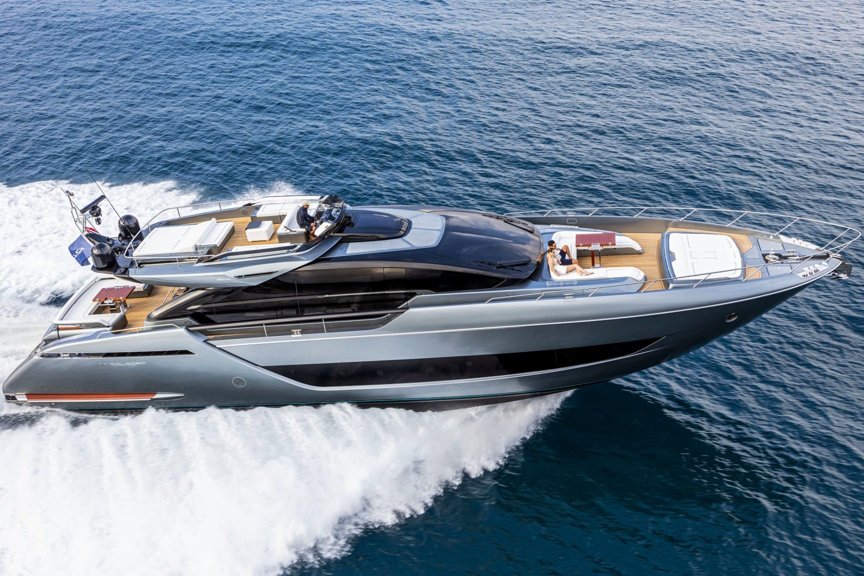 Best yacht and superyacht brands, top personal yachts.