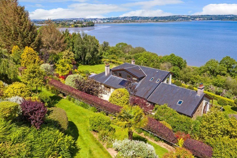 Best and popular places to live in Ireland for expats: Lough Mahon House, Cork, County Cork: a waterfront estate with secluded gardens, price on request.