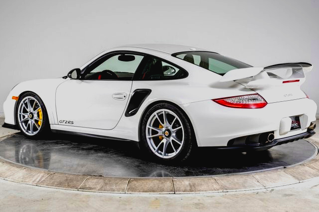 Best exotic car auctions: 2011 Porsche 911 GT2 RS, Plainview, NY, USA, $370,000. 