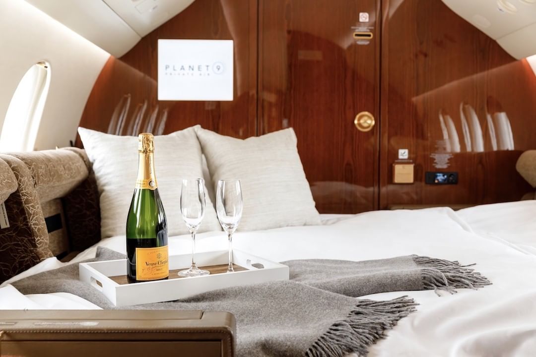 22 Private Jet Bedrooms With Luxury Interior Design