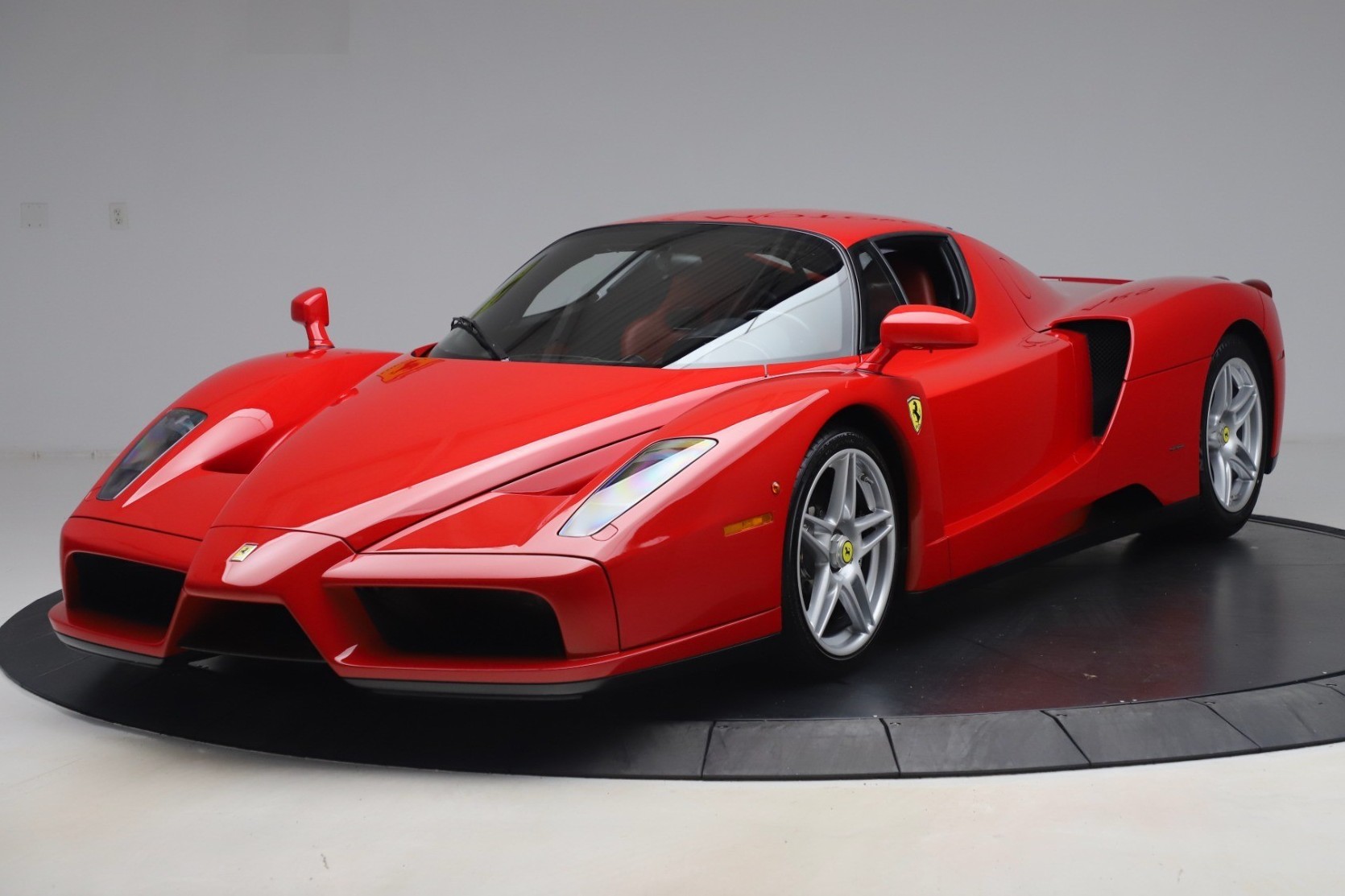 The best red hypercars