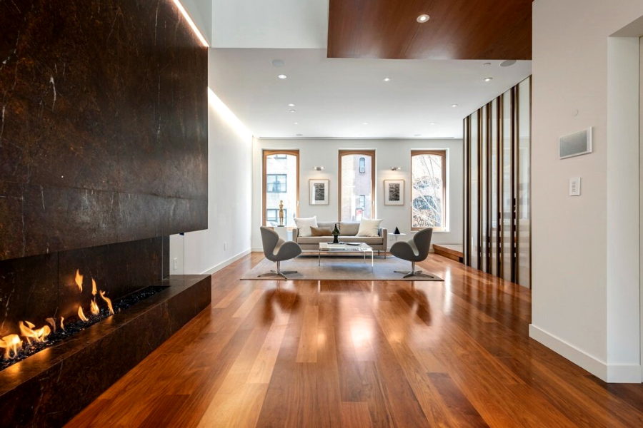 Modern luxury living room and dining room with a fireplace: top design ideas.