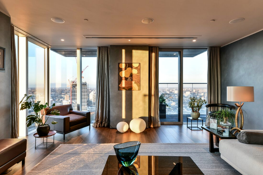 How to create a modern luxury living room with Mediterranean feel: elegant sofa set, chairs, white leather couch, and other tips.