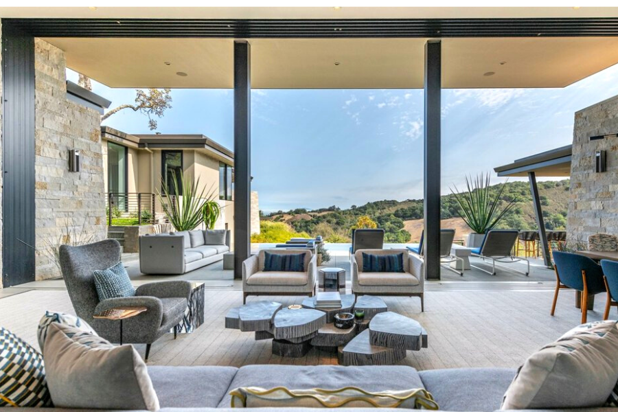 Modern tech-inspired design ideas for a living room spotted on luxury villas in Marbella