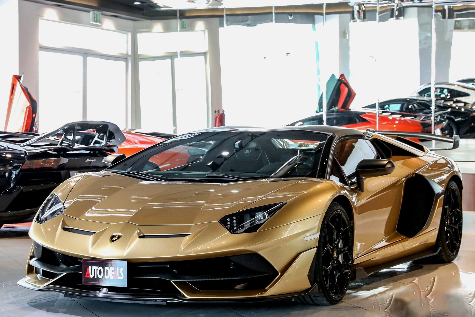 The most expensive gold Lamborghini: price, dealer contacts, review.