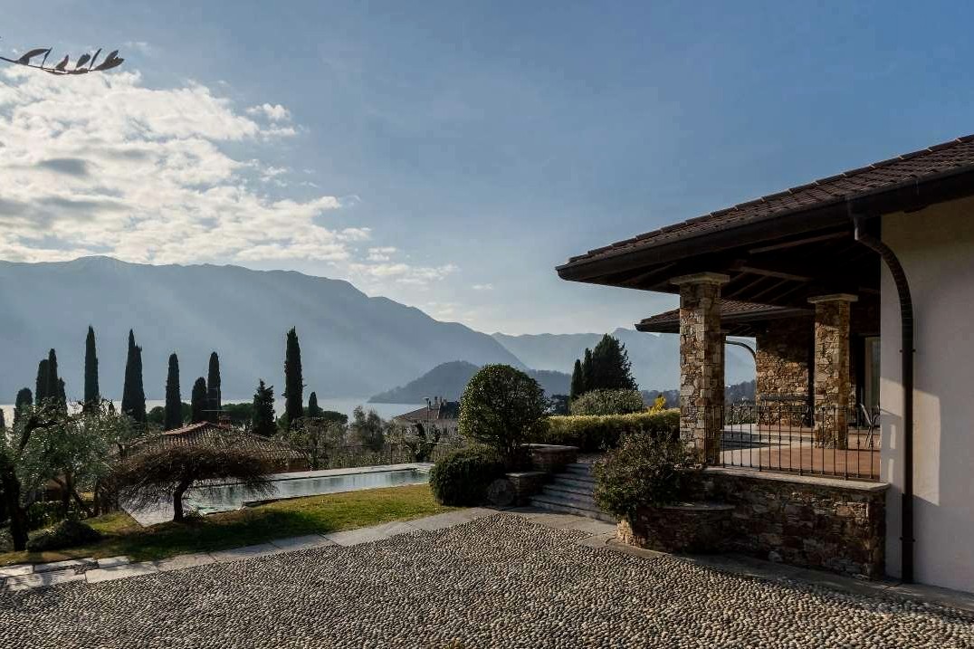 The 20 best places to live in Italy for foreigners.