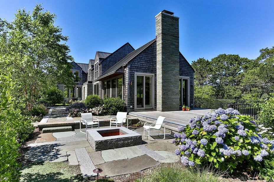 Explore the best examples of Cape Cod architecture, from historic homes