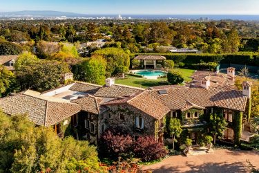 Boxing Legend Sugar Ray Leonard lists his L.A. mansion for $46,500,000