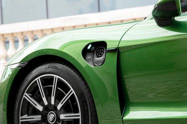 Electric sport sound on: Supercars with electric hearts and impressive horsepower
