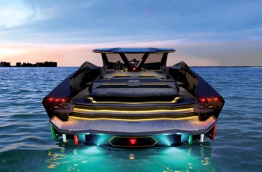 The Yacht Inspired by a Supercar: One of the first Lamborghini boats is up for sale
