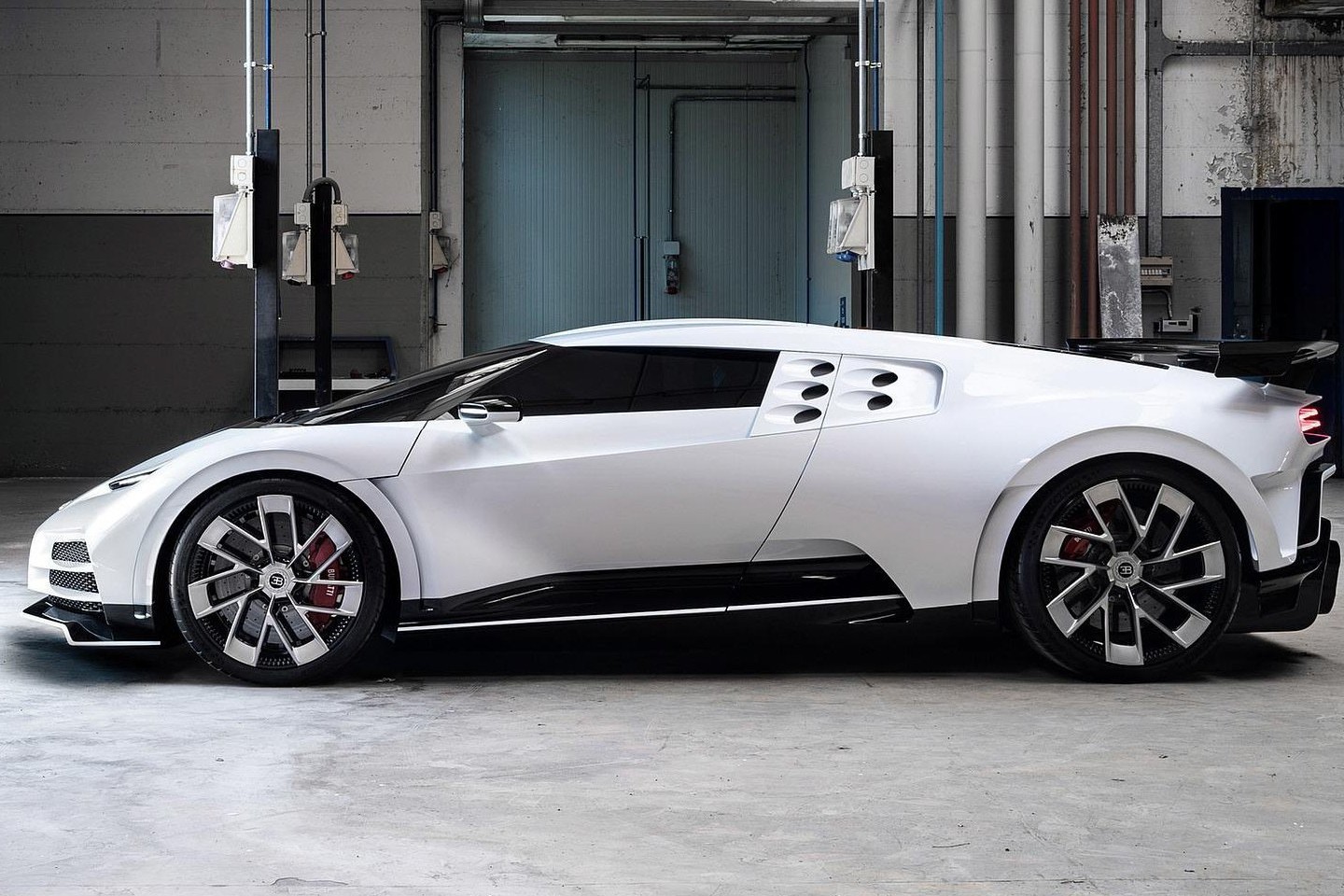 Handpicked Cars: The 10 most expensive Bugattis for sale right now