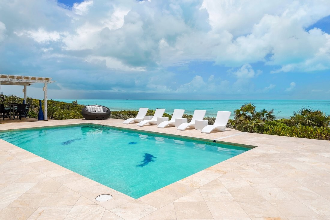 A historic real estate quarter for Turks and Caicos Surging demand, and 5 unique villas up for sale