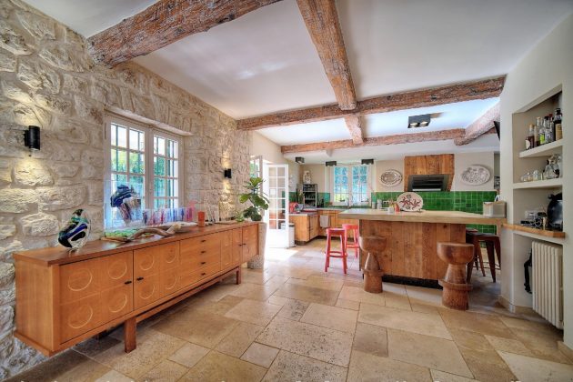 August home Antibes 36