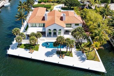 New for March: Top 5 Seafront Estates