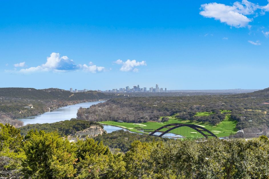 Contemporary estate with Austin's most iconic view is quietly on the market