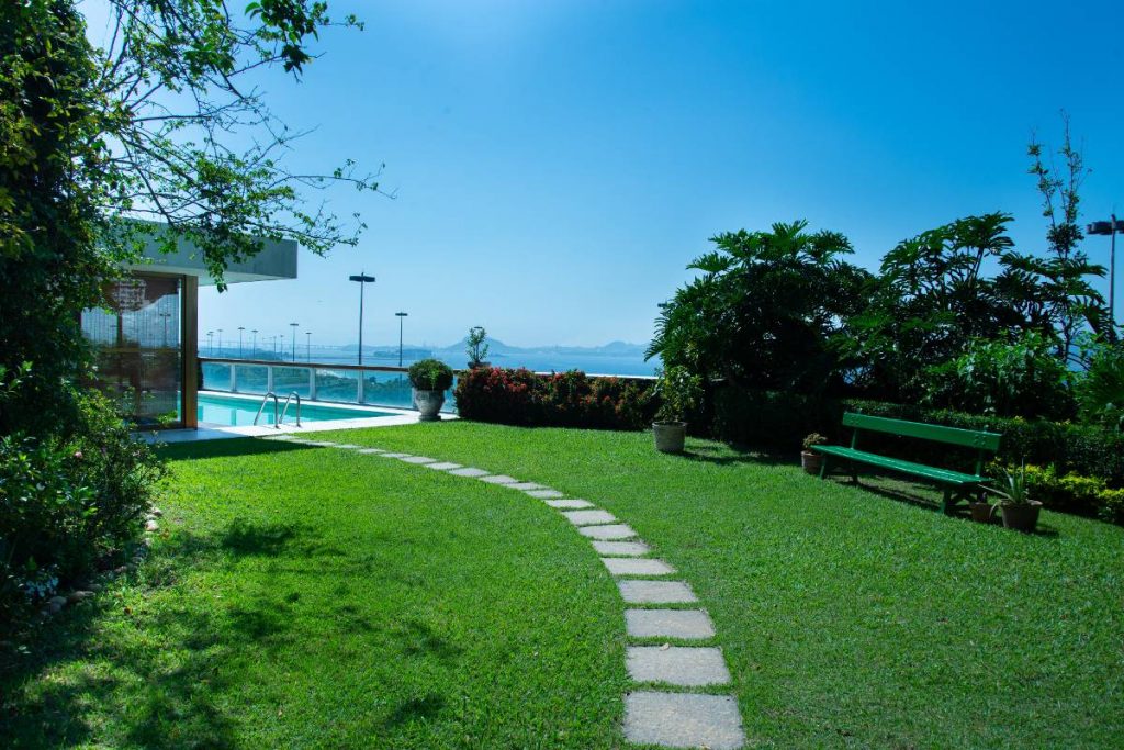 33 Luxury Penthouses with Major Opulence - Architectural Digest - Largest Penthouse Units Available