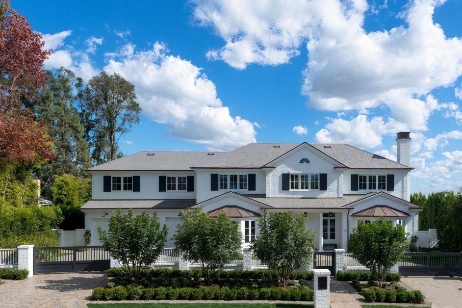Ben Affleck asks $29.995 million for his Los Angeles home