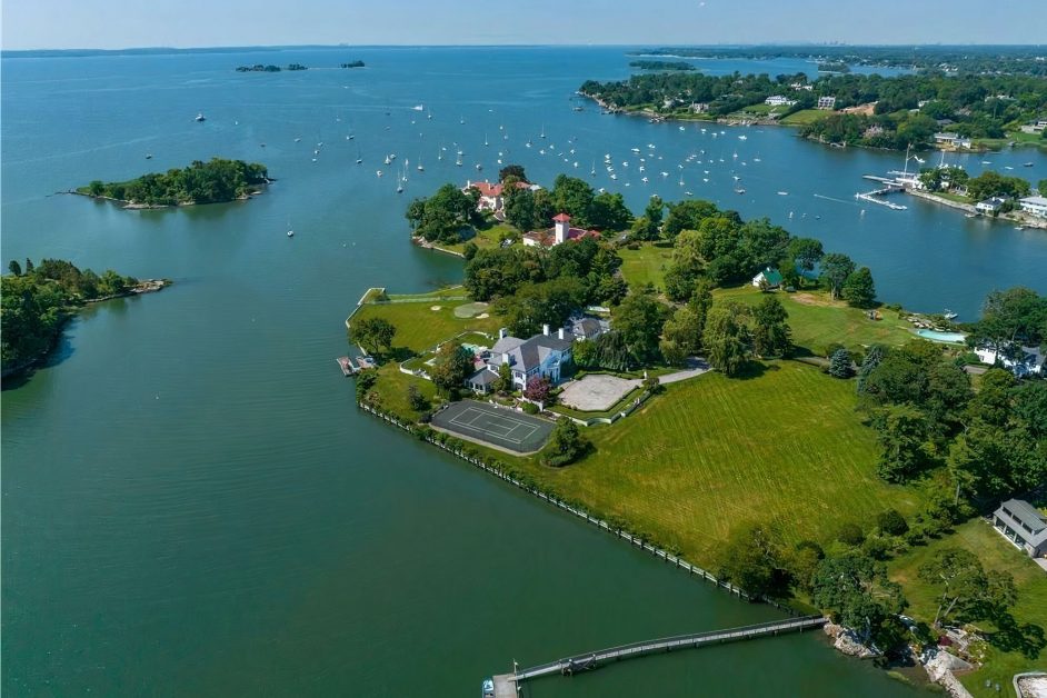 Donald Trump’s former Connecticut estate relists on JamesEdition