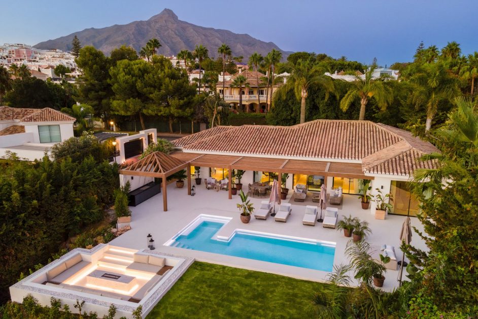 Marbella is booming, and here are top 8 villas to look out for right now