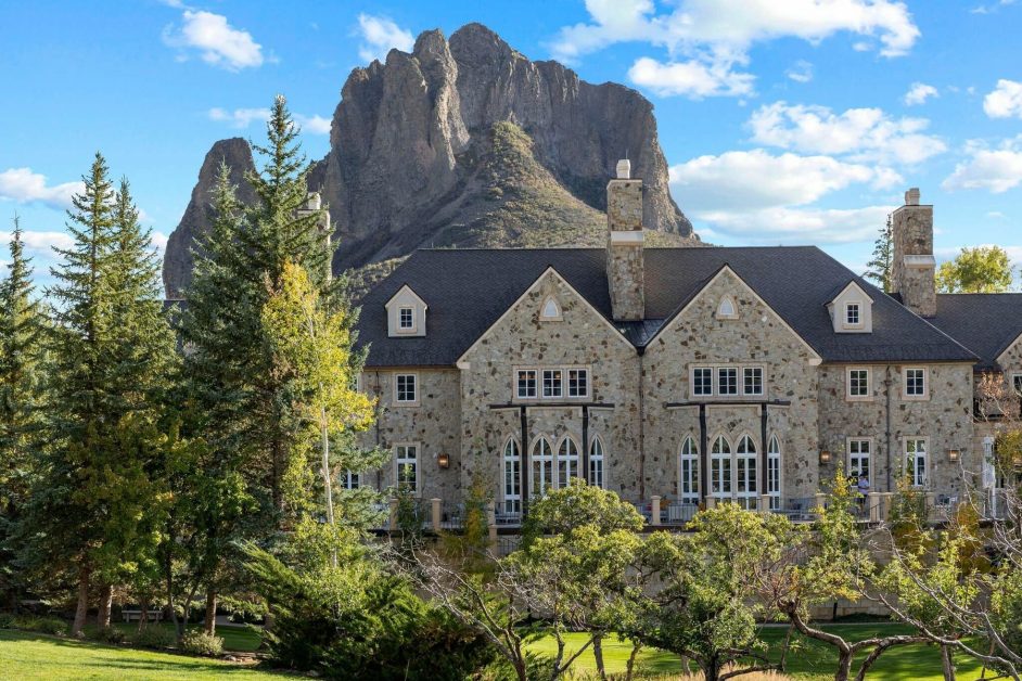 Colorado ranch once owned by Joe Cocker is listed on JamesEdition