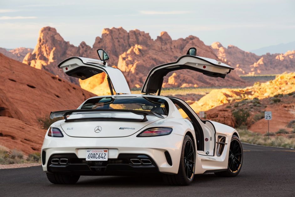 These 10 high-end collectors’ cars are ​​next generation blue-chip classics