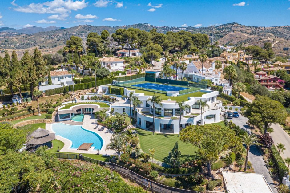 Selling homes in Spain