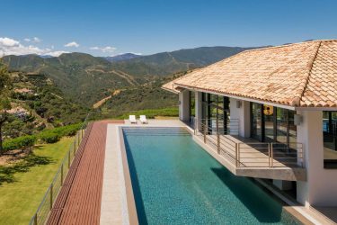 Utmost Tranquility: Five Villas for Sale in the Hills above Marbella's Golden Triangle