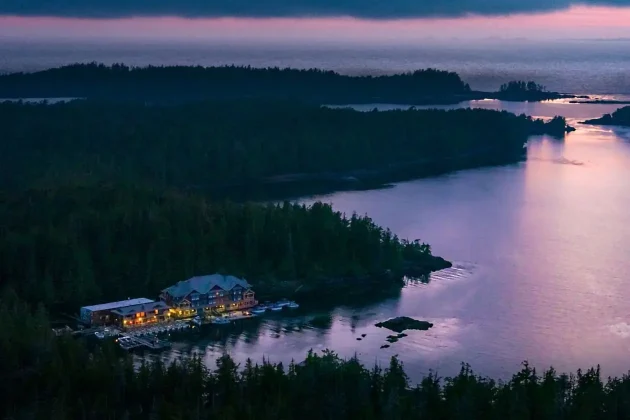 Floating hotels