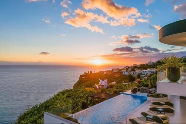 Villa Royale: Unparalleled Coastal Living in Ponta do Sol, Madeira