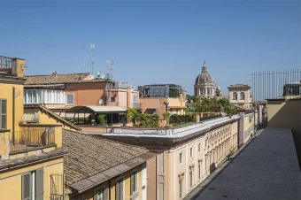 Palazzo Raggi (2)