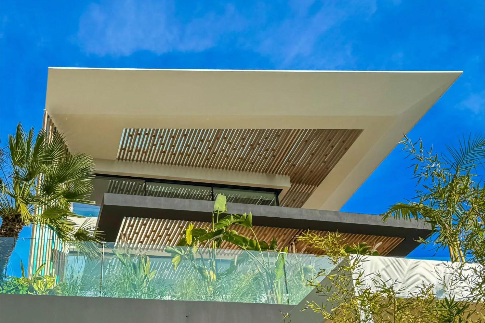 Immerse in Greek Luxury: Discover a Hidden Gem in the Athenian Riviera