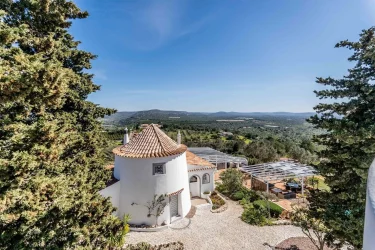 Navigating Property Taxes in Portugal