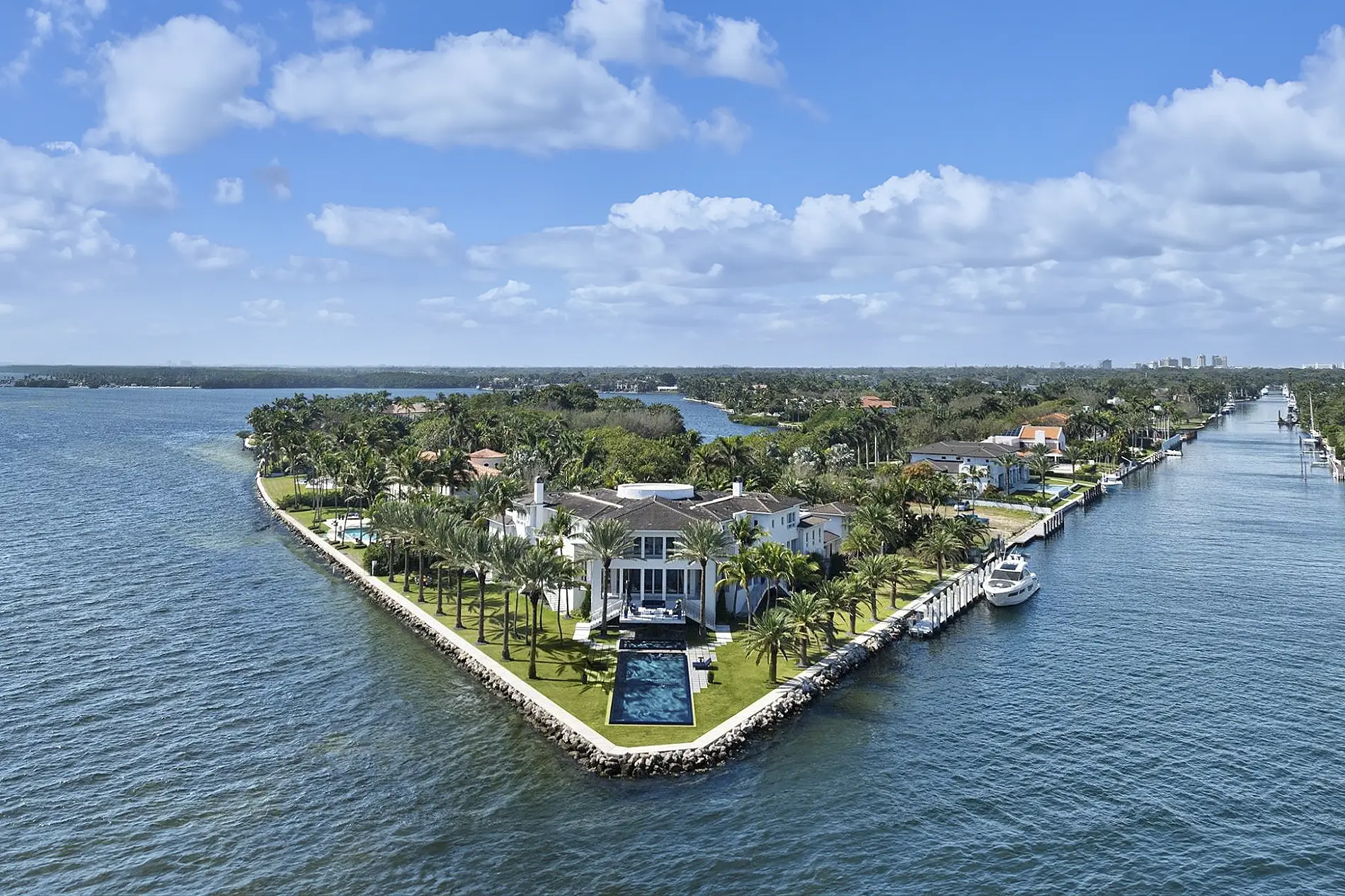 Exceptional Biscayne Bay Property in Miami’s Premier Waterfront Community