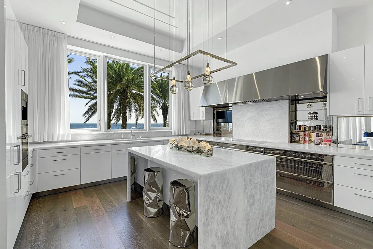 Exceptional Biscayne Bay Property image1